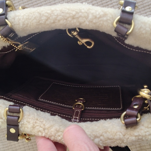 Coach Sherpa Shoulder Bag C Logo  Leather Y2K - Picture 15 of 15